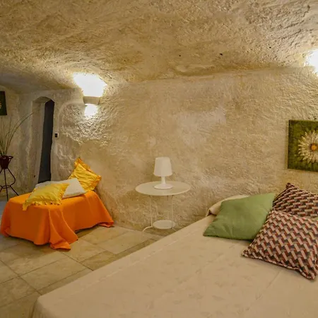 Dimora Madia مونوبولي