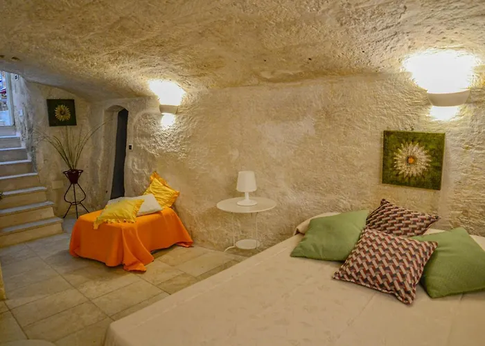 Dimora Madia מונופולי