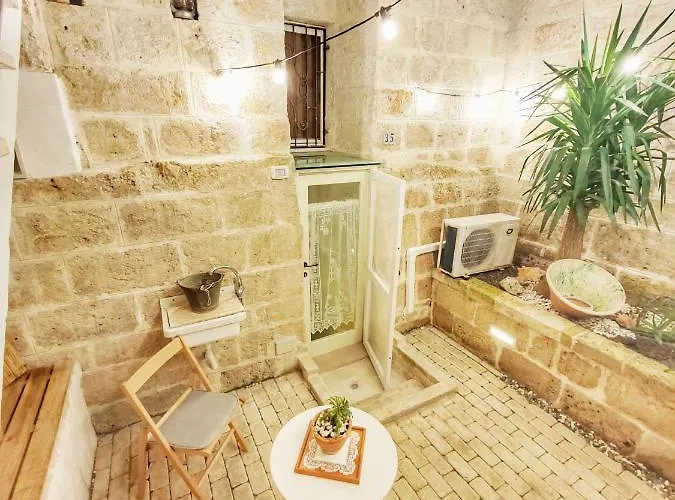 Dimora Madia מונופולי