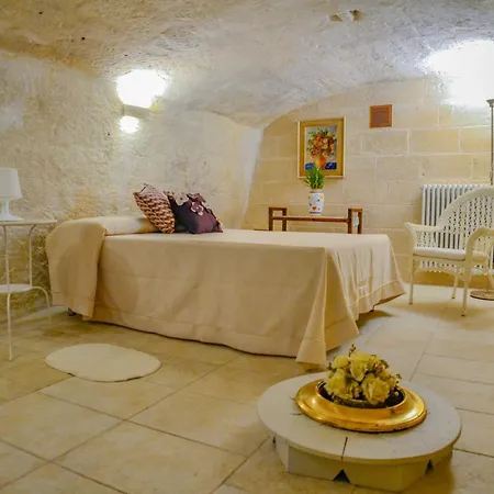 Dimora Madia * 莫诺波利