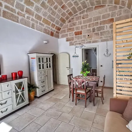 Dimora Madia Tatil Evi *