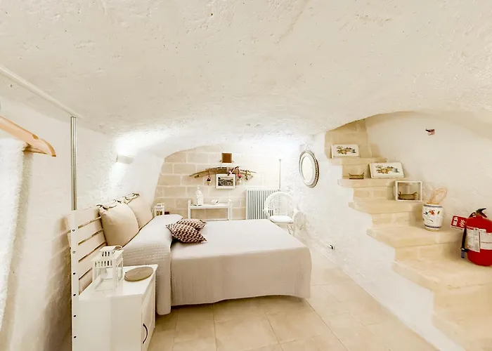 Dimora Madia Монополи